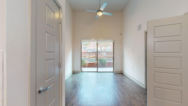 Interior Photo - Central Square at Frisco