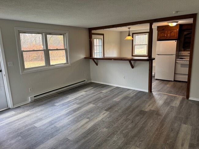 Building Photo - 820 Mansfield City Rd