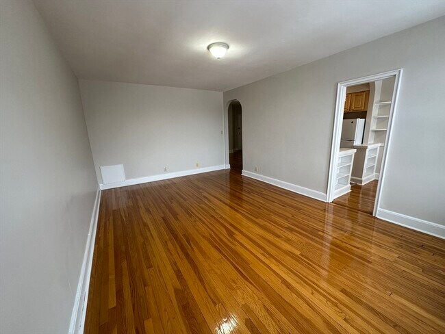 Foto del edificio - 24 Concord Ave