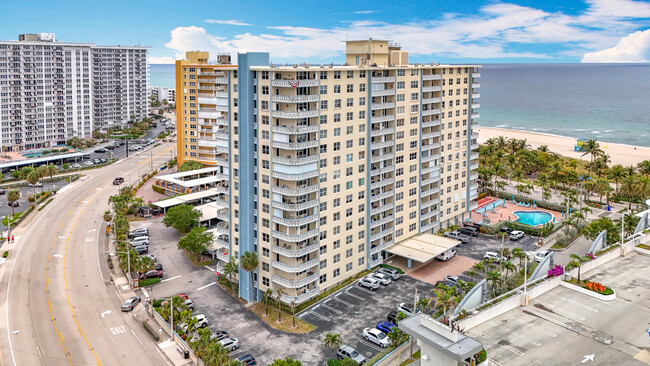 Foto del edificio - 305 N Pompano Beach Blvd