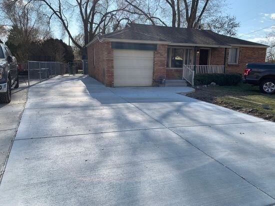 Foto del edificio - 334 Barbara St, Layton, UT 84041