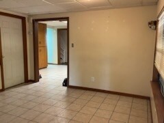 Foto del edificio - 33 Elmwood Cir