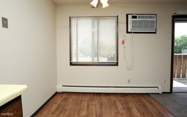 Foto del edificio - 1167 N Shore Dr