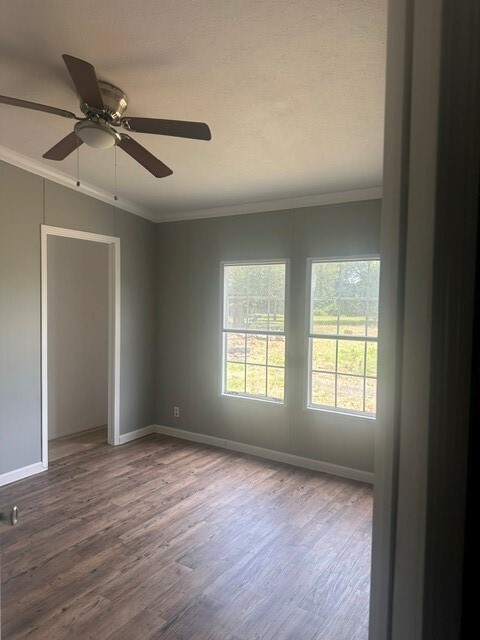 Building Photo - 15921 Patterson Ln