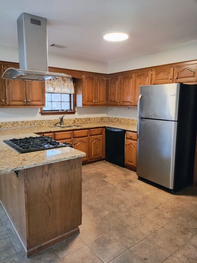 Building Photo - Move-In Ready Updated Home in Quiet Searcy Neighborhood