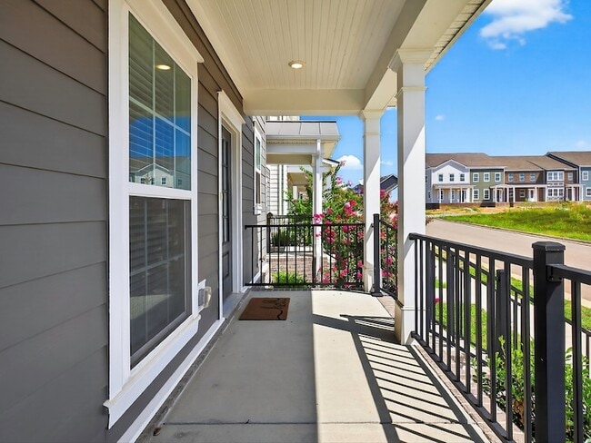 Building Photo - 3254 Tasker Dr