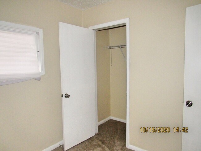 Building Photo - 3228 Ralston Ave, Indpls, IN 46218