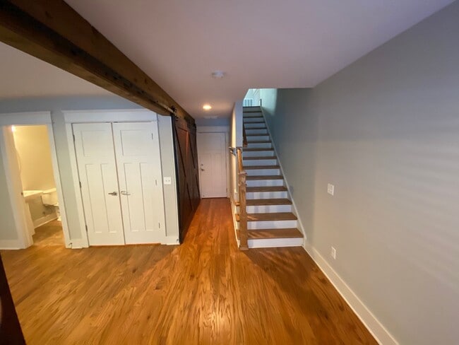 Building Photo - 602 Mariner Way