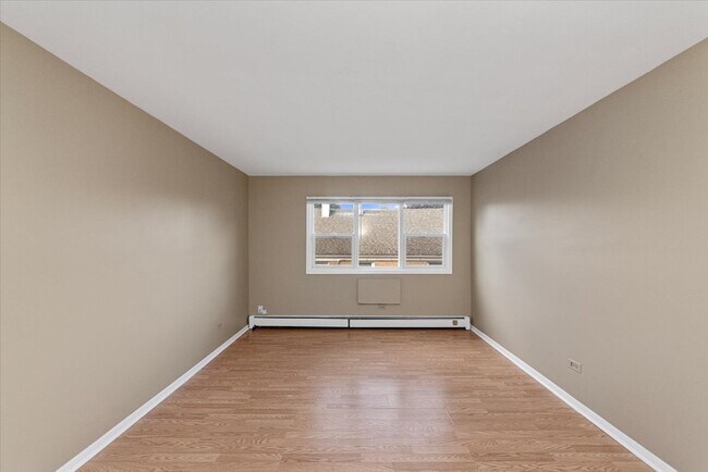 Building Photo - 1213 N 34th Ave