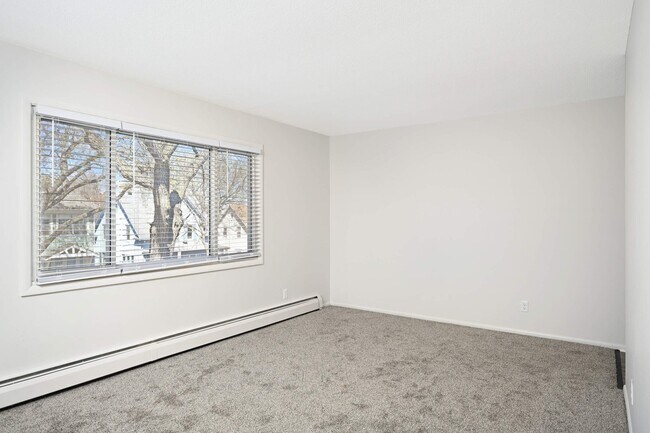 Foto del edificio - 3625 Aldrich Ave S