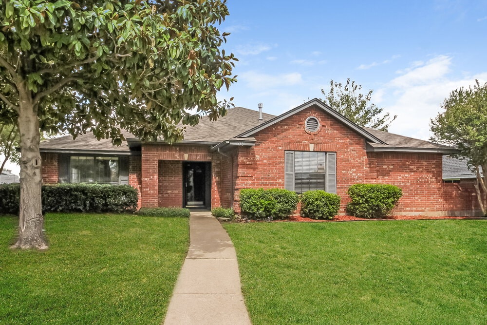 Primary Photo - 936 Manor Dr