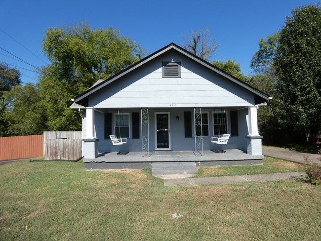 Foto del edificio - 3BR/2B 1920s Cottage Style Home