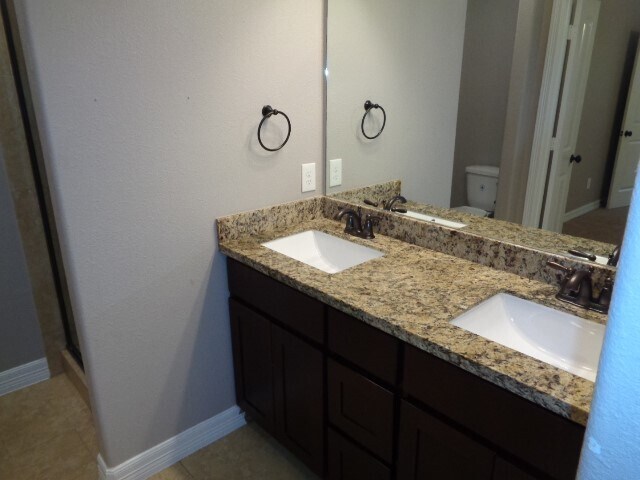 Foto del edificio - 6510 Holly Cove Ln