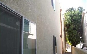 Building Photo - 5643 Tilden Ave