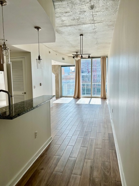 Building Photo - 777 N Ashley Dr