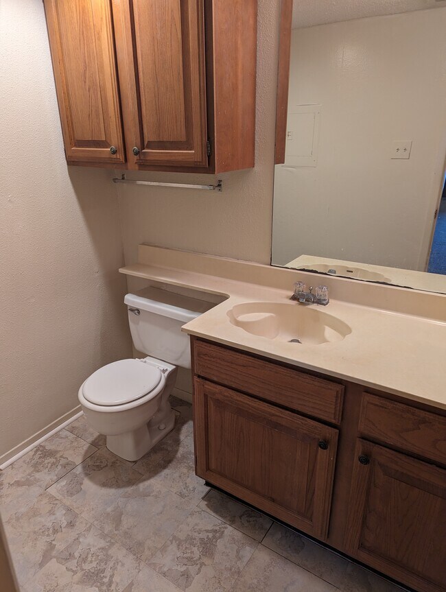 Foto del edificio - 10855 Meadowglen Ln