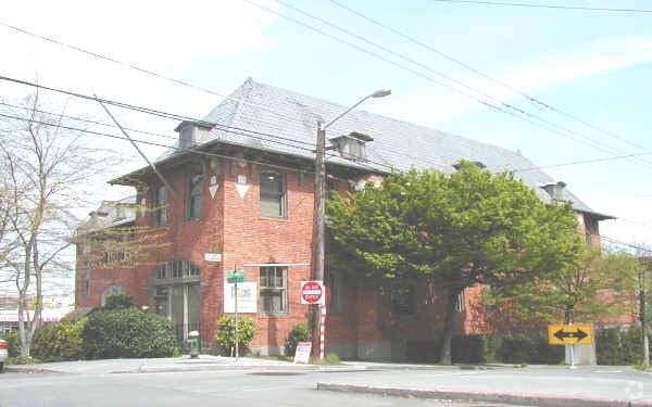 Foto del edificio - 1400-1406 Harvard Ave