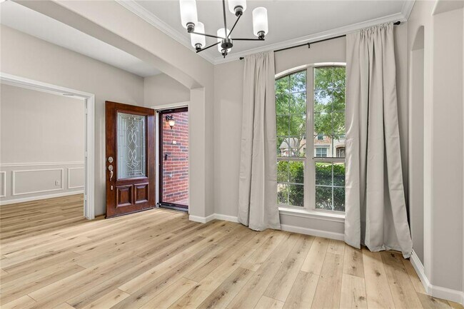 Foto del edificio - 12838 Winding Manor Dr