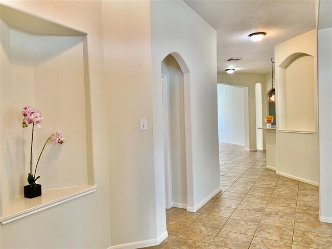 Foto del edificio - 3031 Mustang Meadow Ln