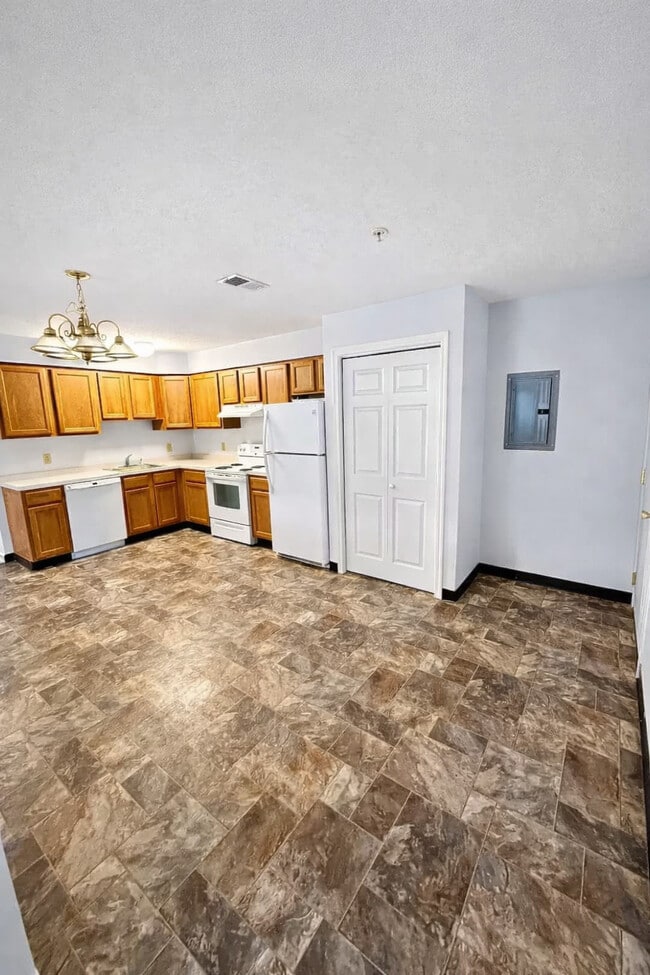 Building Photo - Pearl Place