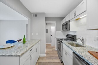 Interior Photo - 8Ninety at Loveland