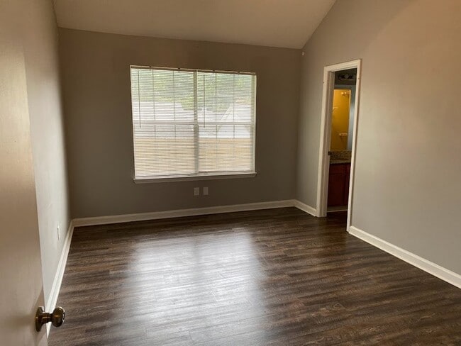 Foto del edificio - 235 Knox Creek Trail NW