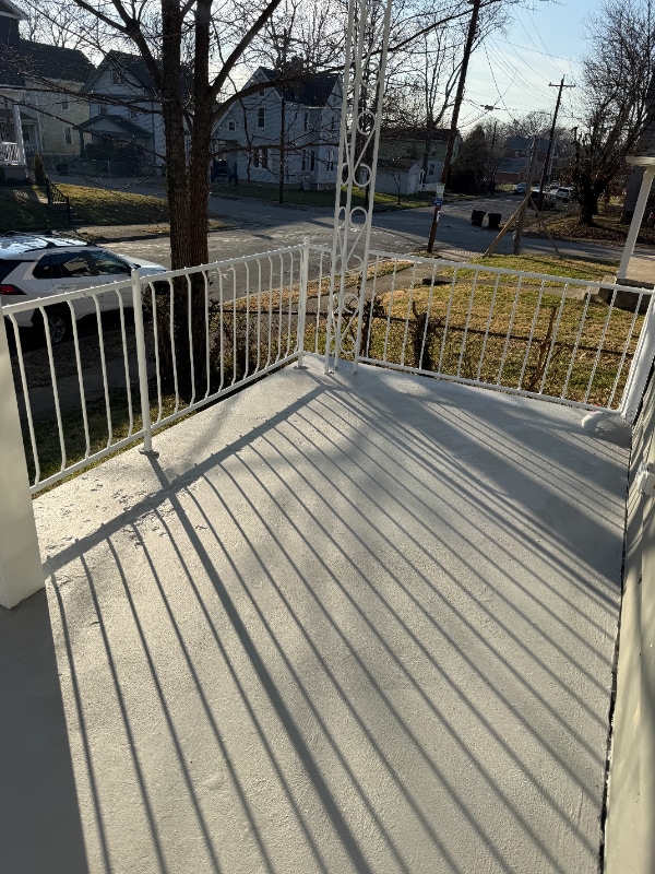 Foto del edificio - 6304 Desmond St