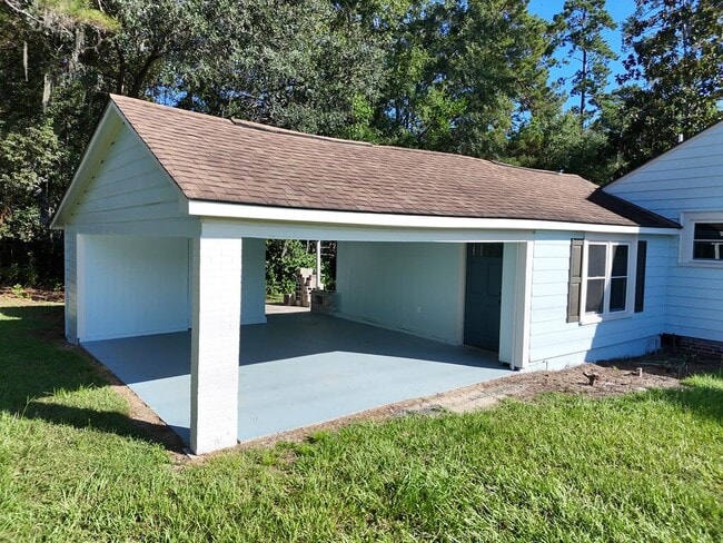 Building Photo - 101 Myrtle Dr