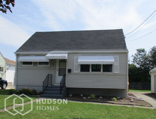 Building Photo - Now Available! 5 Wyandotte St, Depew NY 14043