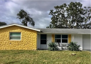 Building Photo - 1633 Doubloon Dr