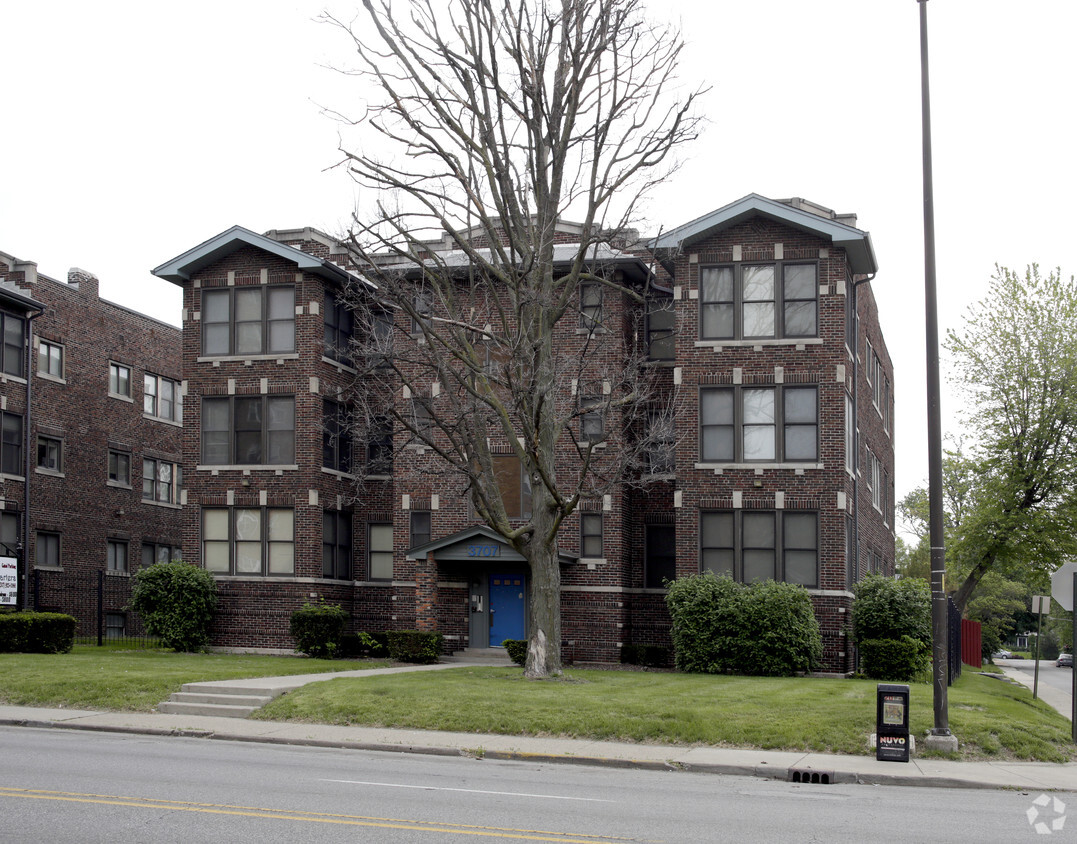 Building Photo - New Yorker Apartments