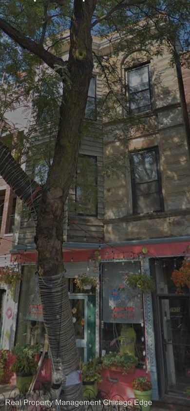 Primary Photo - 2950 N Sheffield Ave