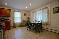 2 br, 1 bath - 10 Huron St - 2 br, 1 bath  - 10 Huron St