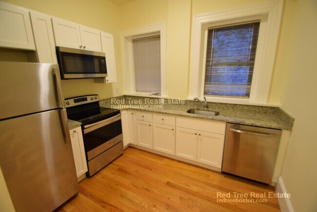 Foto del edificio - 1463 Beacon St