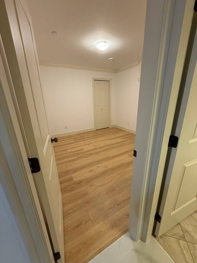 Photo du bâtiment - 2806 12th Av W