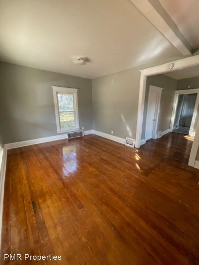 Building Photo - 3 br, 1 bath House - 3467 N 42nd Street