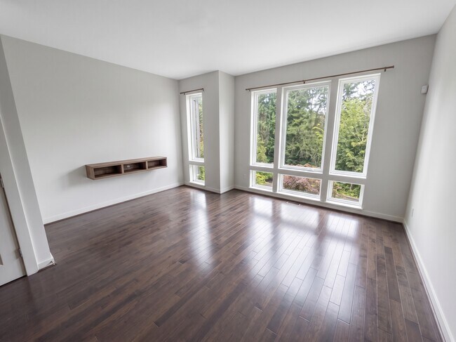 Building Photo - 1463 Wheyfield Dr