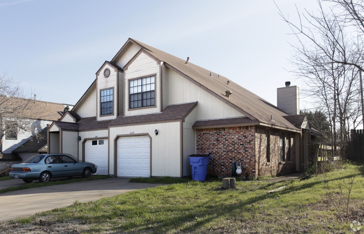 Onehalf Duplexes Apartments in Austin, TX