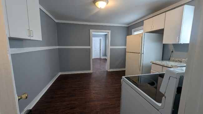 Building Photo - 45 Beaudry Ave