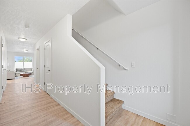 Foto del edificio - 1148 N Yost St