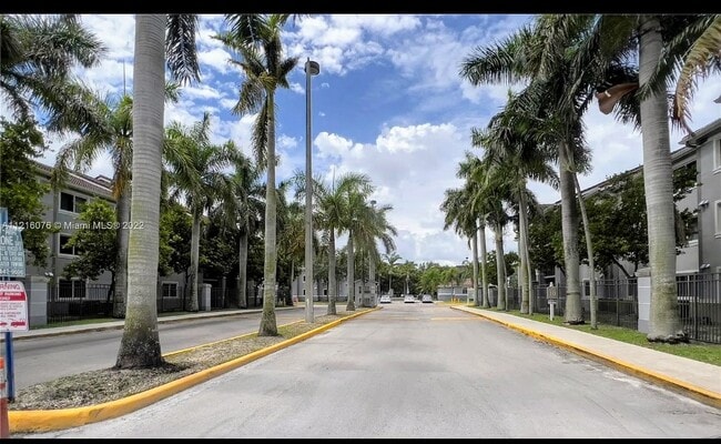 Foto del edificio - 15410 SW 284th St
