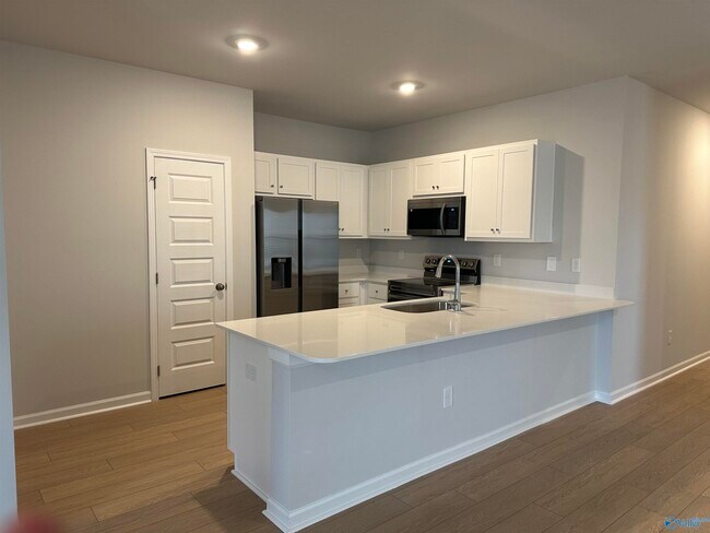 Foto del edificio - 143 Havner Dr