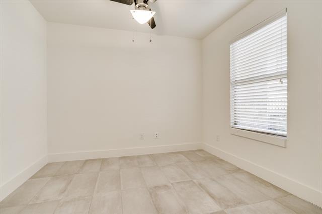 Foto del edificio - 6270 Oram St