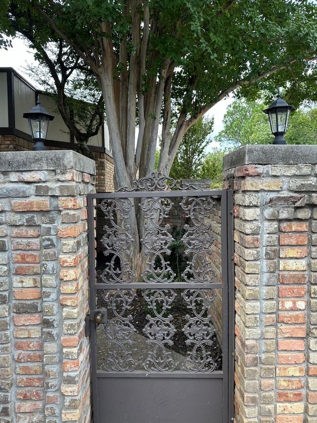 Entry Gate To Courtyard - 3500 Stafford Dr