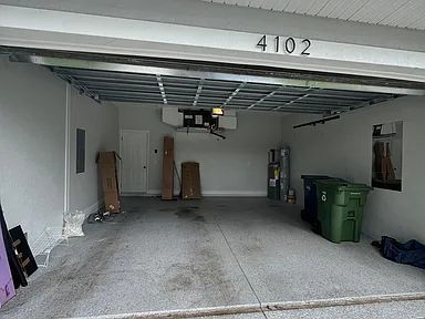 Building Photo - BRAND NEW HOME 2022 - All new appliances! Home is fully furnished!