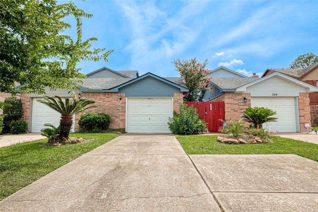 Foto principal - 526 Birdsong Dr