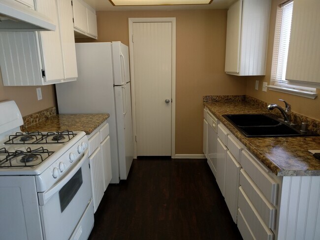 Foto del edificio - 848 Jeri Ln
