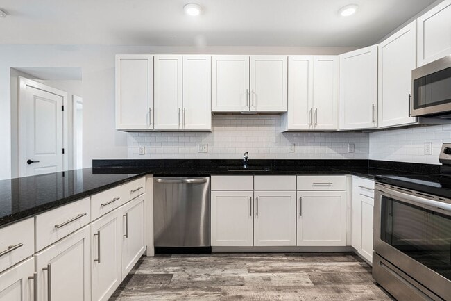 Interior Photo - Third and Central Place