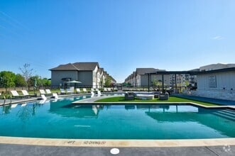 Building Photo - The Palo Townhomes