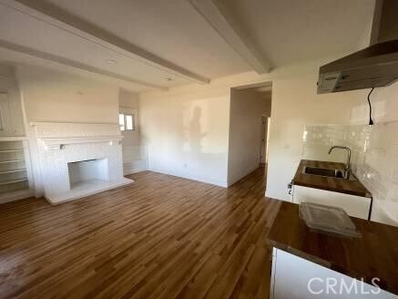 Foto del edificio - 1346 E 43rd Pl